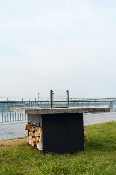 Гриль стол Монблан амбарный дуб 1460x760 мм